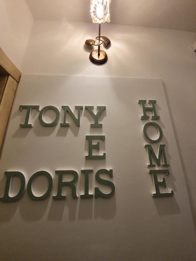 Tony & Doris Home จีอาร์ดีนี นักซอส ภายนอก รูปภาพ