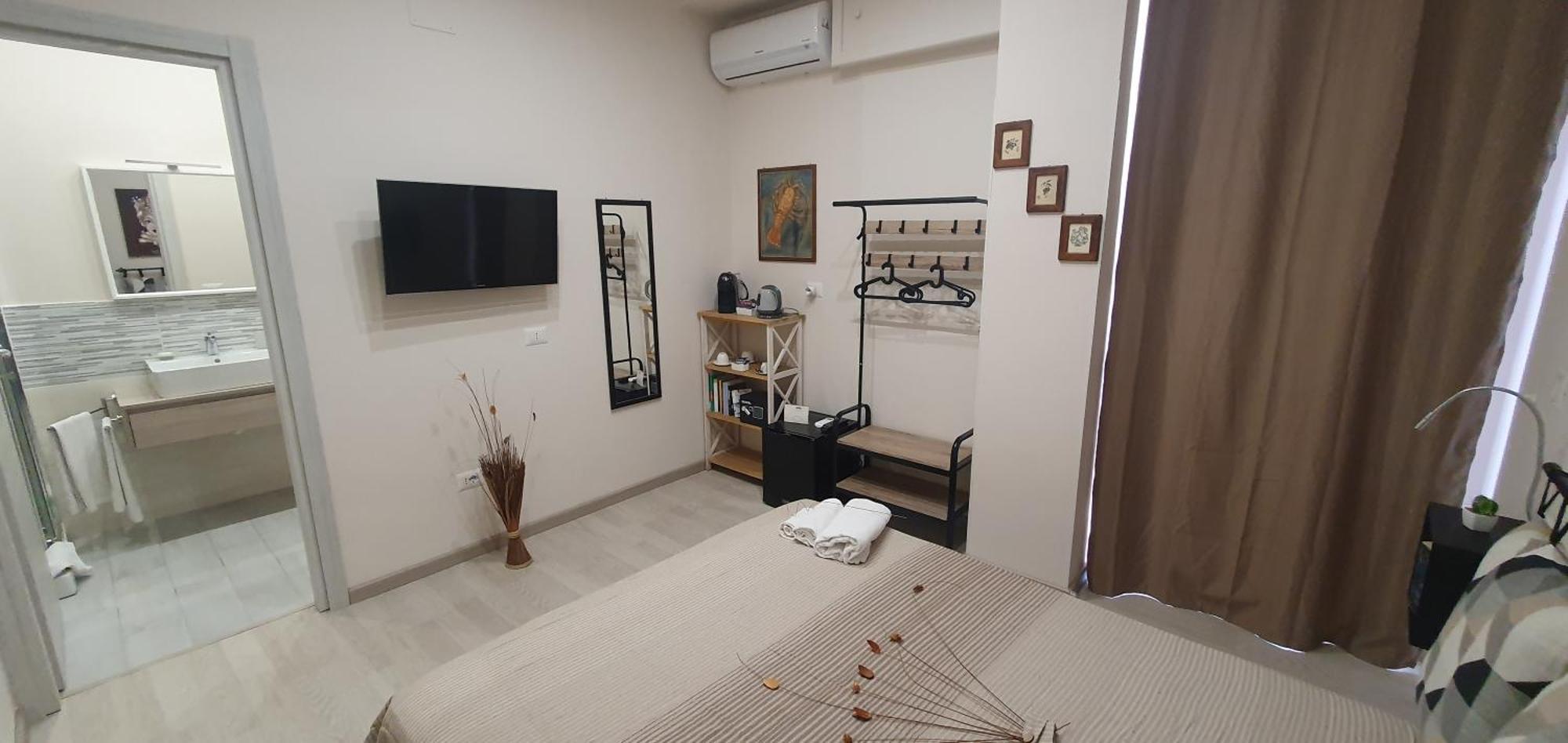 Tony & Doris Home จีอาร์ดีนี นักซอส ภายนอก รูปภาพ